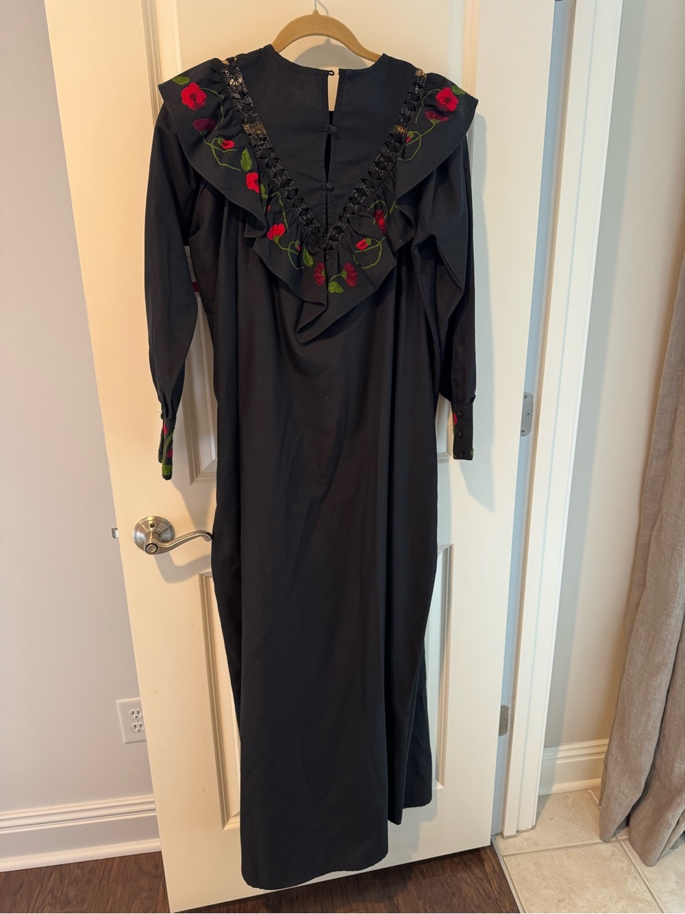 NWT Mi Golondrina Valentina Celebraciones Midi Dress | XS - Picture 8 of 10